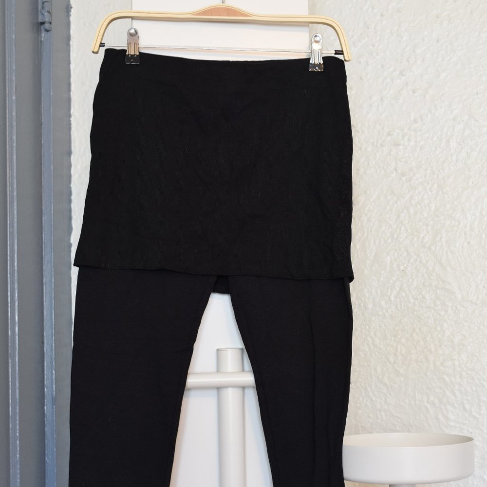 Calvin Klein exercise pant/skirt combo